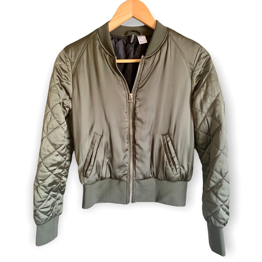 H&M Olive Green Varsity Bomber Jacket with Quilted Sleeves Size 8 / Medium